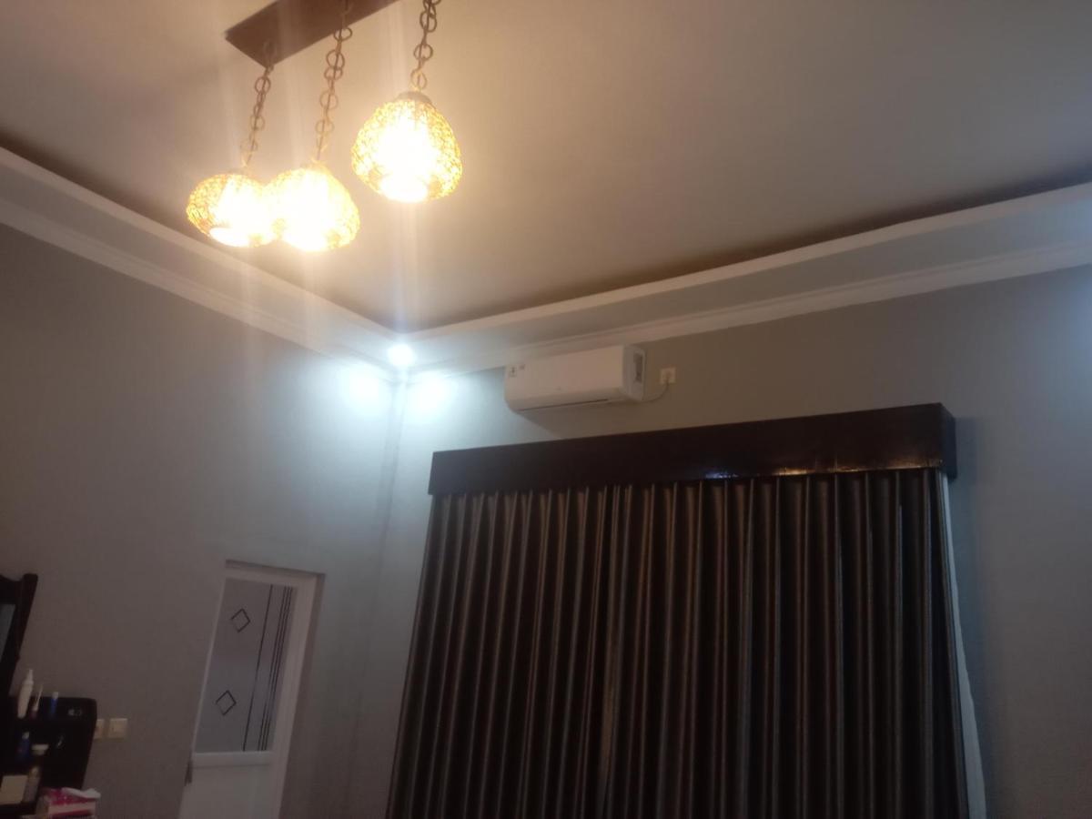 Warm Villas Lombok Kuta  외부 사진