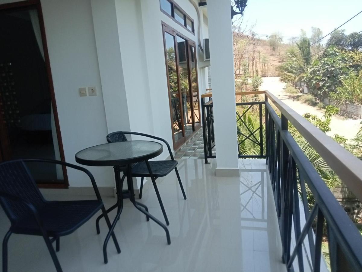 Warm Villas Lombok Kuta  외부 사진