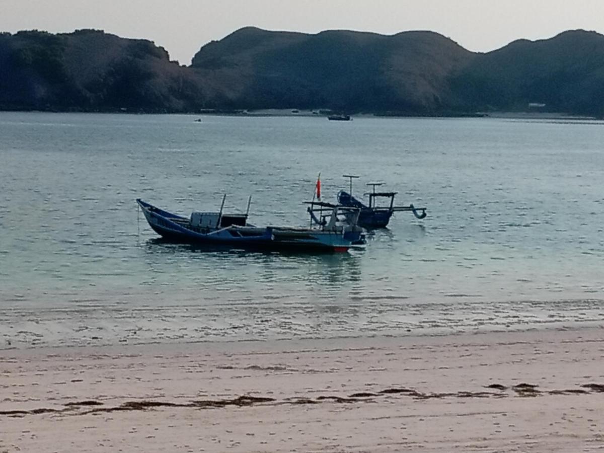 Warm Villas Lombok Kuta  외부 사진